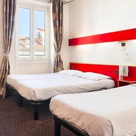 Hostal Ozz
